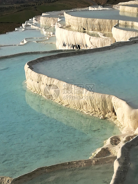 土耳其旅游风光棉花堡天然梯田式钙化池图片