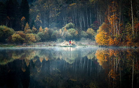 秋天的风景在水一方高清图片