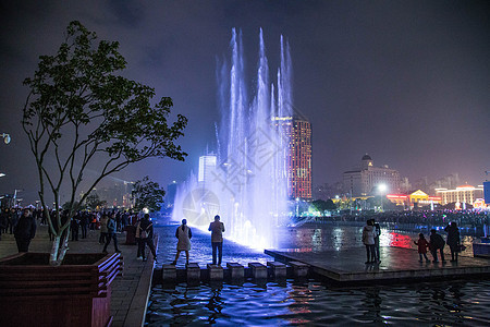 南昌秋水广场喷泉背景图片