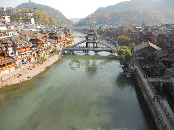 凤凰城水景与建筑图片