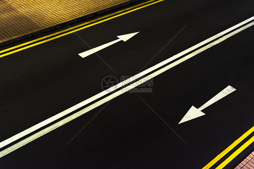 道路指示箭头背景图片