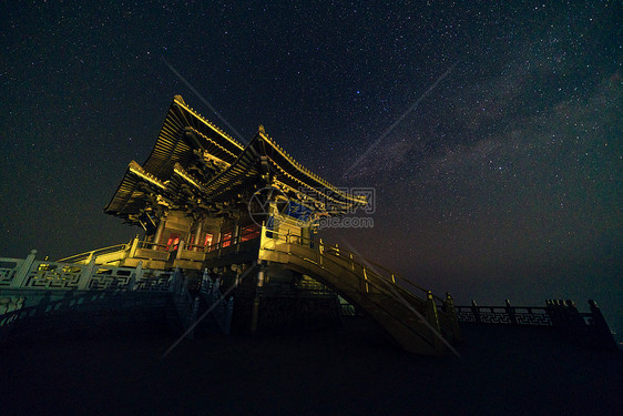 湖北大洪山金顶星空银河图片