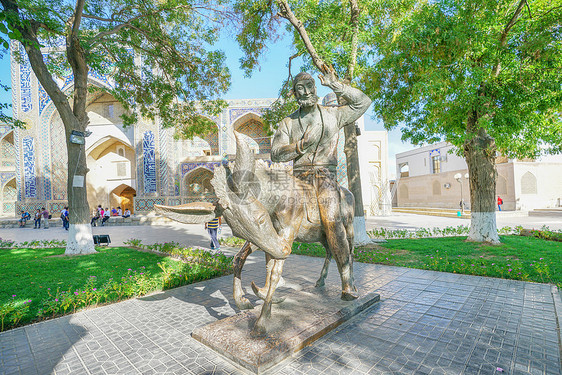 乌兹别克斯坦阿凡提雕像图片