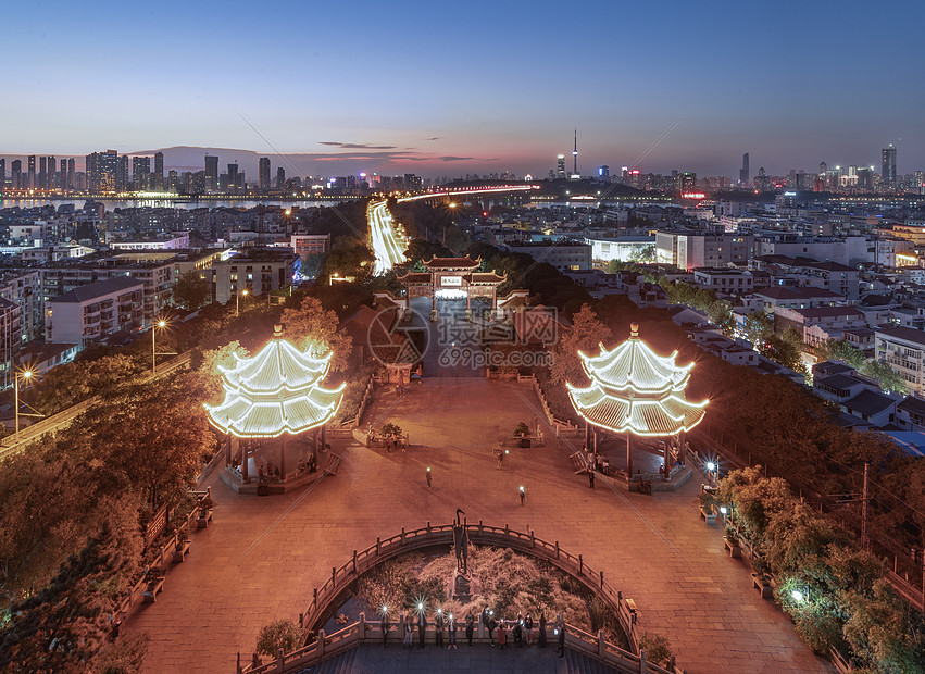 武汉黄鹤楼景区夜景图片