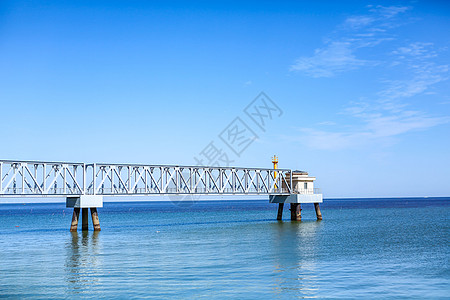 天津滨海海边桥梁图片