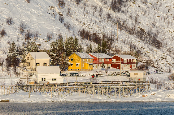 挪威著名旅游胜地雷纳渔村风光图片
