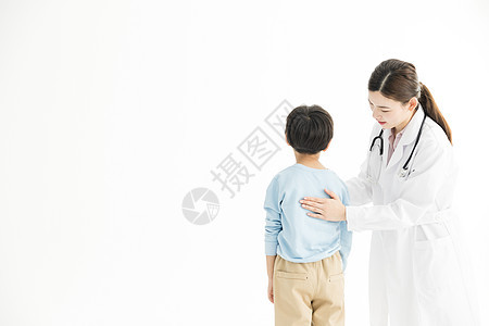 医生给儿童检查身体图片