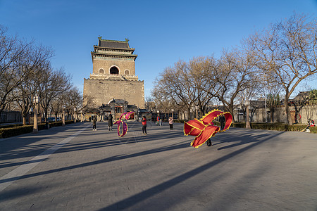 跳舞大妈北京鼓楼大妈彩绸舞背景