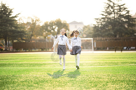 黄绿小学生操场活动背景