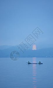 烟雨西湖背景