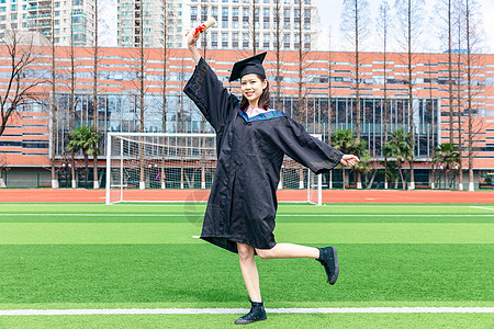 大学女生毕业       图片