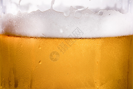 冰镇啤酒啤酒可爱气泡高清图片