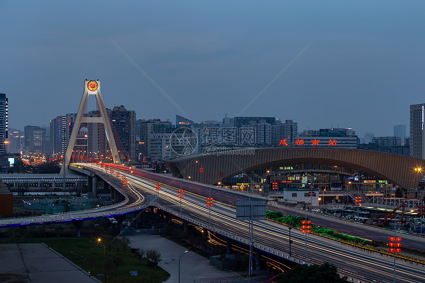 成都市成都南站夜景 图片