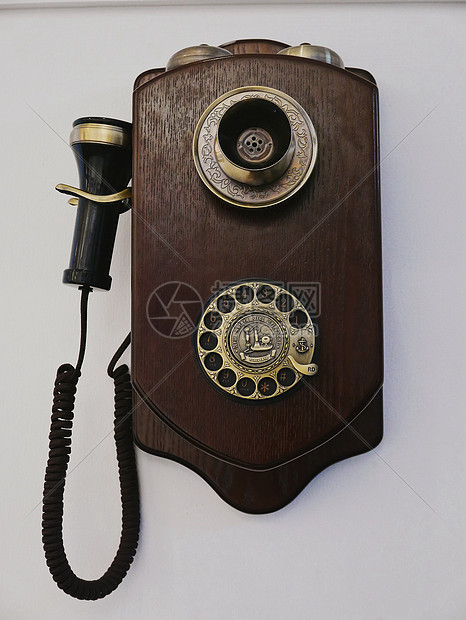 欧式挂壁老式电话机图片