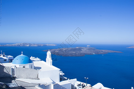 希腊爱琴海希腊圣托里尼蓝顶教堂背景