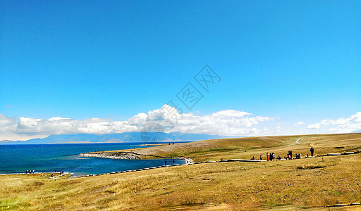 新疆赛里木湖图片
