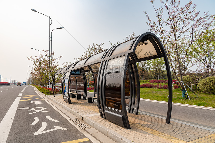 公交站台高清图片下载-正版图片501234512-摄图网