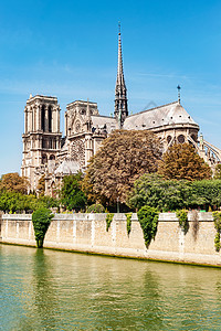 法国巴黎圣母院外观图片