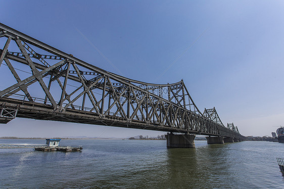 中朝边境大桥图片