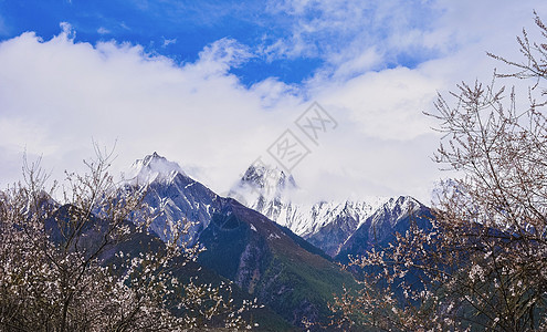 尼泊尔山脉图片