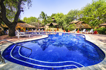 东南亚酒店室外泳池图片