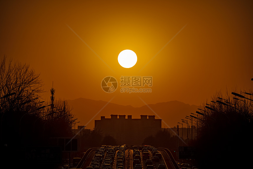 日落北京安定门西大街桥图片
