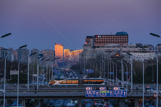 日落北京安定门东大街桥图片