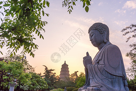 西安唐朝慈恩寺遗址公园石雕图片