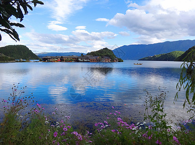 云南泸沽湖风光掠影背景图片