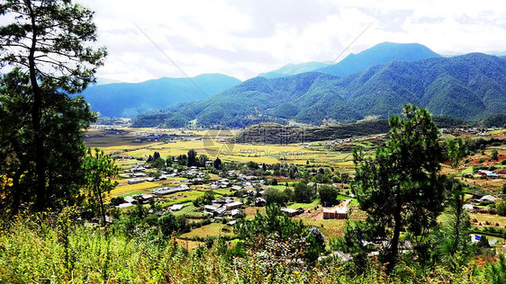 云南田野风光图片