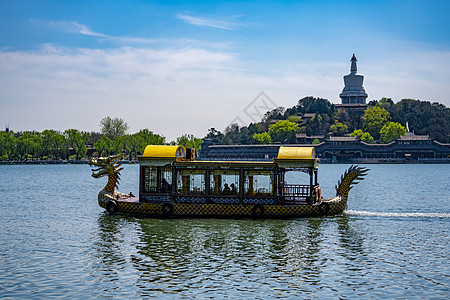 龙舟水龙舟游北海背景