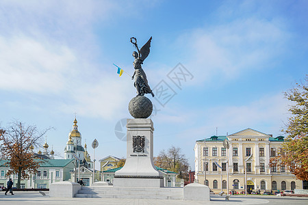 乌克兰哈尔科夫地标雕塑图片