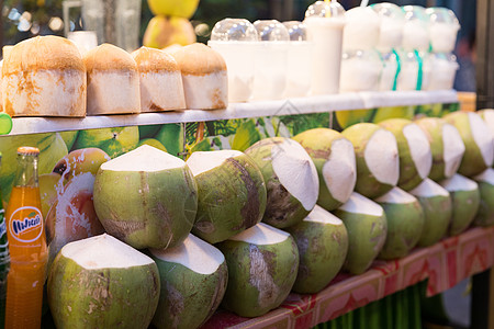 曼谷泰国市集街头椰子椰汁饮料背景
