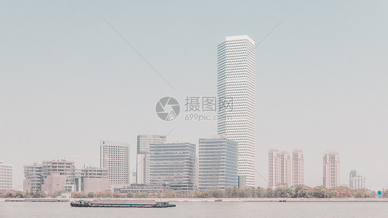 上海江边现代建筑群图片