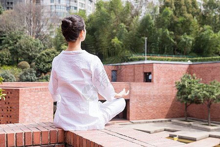 女性瑜伽图片