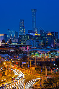 夜景北京站国贸建筑图片