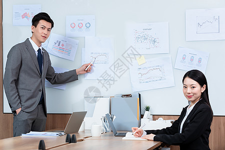 王崧安模特图片