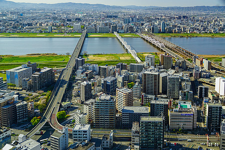日本大阪梅田空中庭园及周围背景