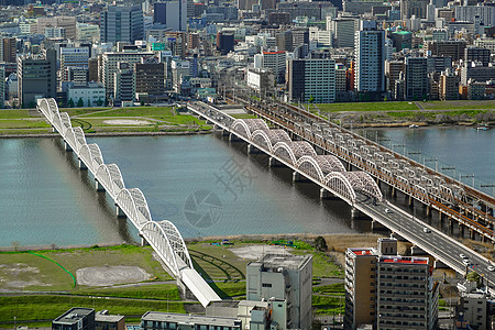 日本大阪梅田空中庭园及周围图片