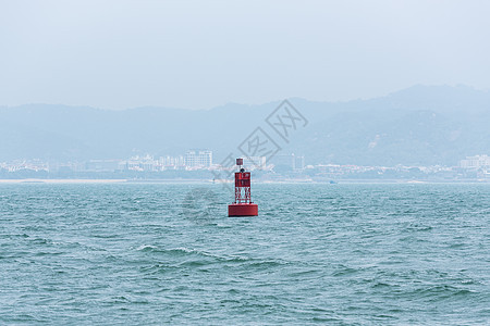 海上的指引标图片