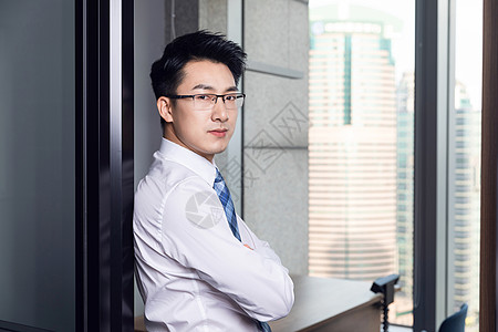 商务精英自信形象图片