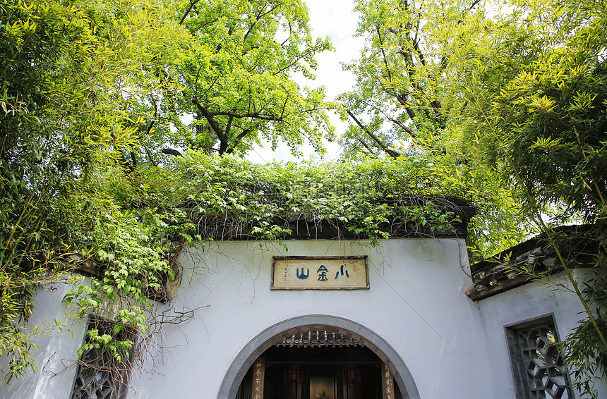 扬州瘦西湖景区庭院图片