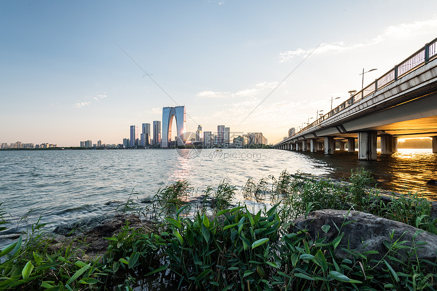 苏州城市地标东方之门图片