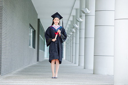 大学毕业生美女图片