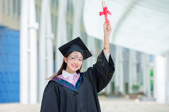 大学毕业生美女图片