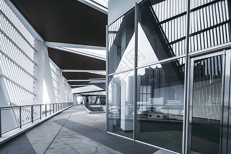 青岛国际客运港玻璃幕墙背景图片