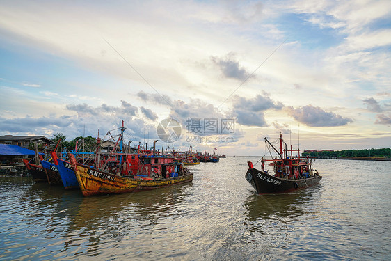 马来西亚渔船图片