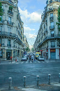法国巴黎街头盗梦空间图片