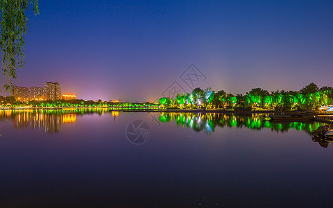 济南大明湖夜景背景图片