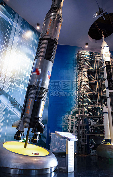 上海科技馆卫星火箭图片